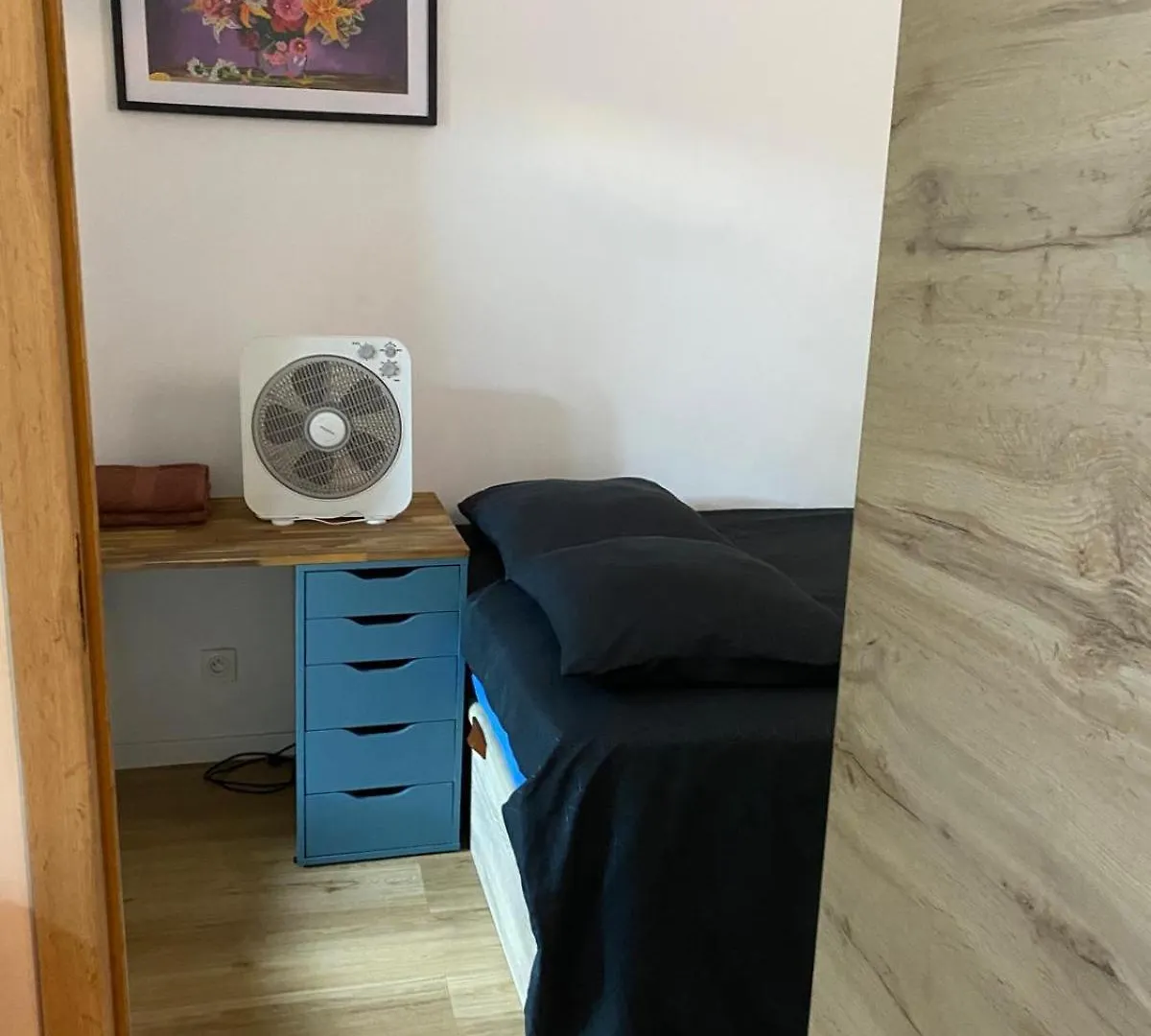 Petit Soleil Velodrome-Marseille Apartment 0*, Marseille